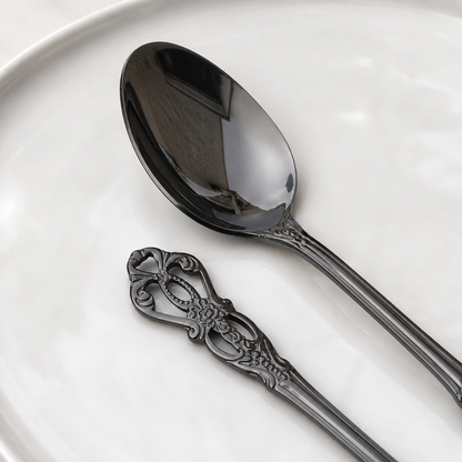 Spookware Dining Set